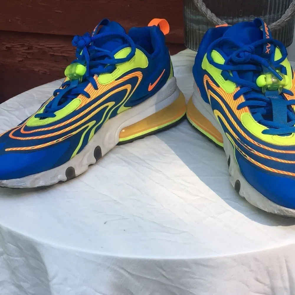 Nike AirMax 270 Shoes